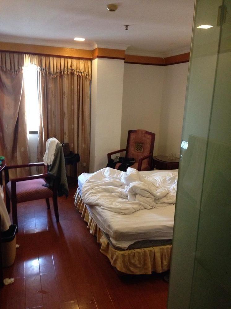 Baojiang Yingbin Hotel Zhuhai Eksteriør billede